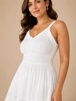 Vestido Blanco Maxi con Encaje y Calados de Algodón