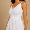 Vestido Blanco Largo de Algodón con Encaje Floral - Imagen 2