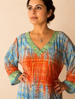 Vestido Túnica Estampado en Poly Seda – Alessia – Naranja