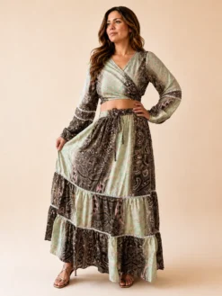 Conjunto Boho Poly Seda Top Cruzado y Falda Larga – Verde