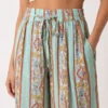 Pantalón Palazzo Boho Estampado Verde Menta – Talla Única - Imagen 4