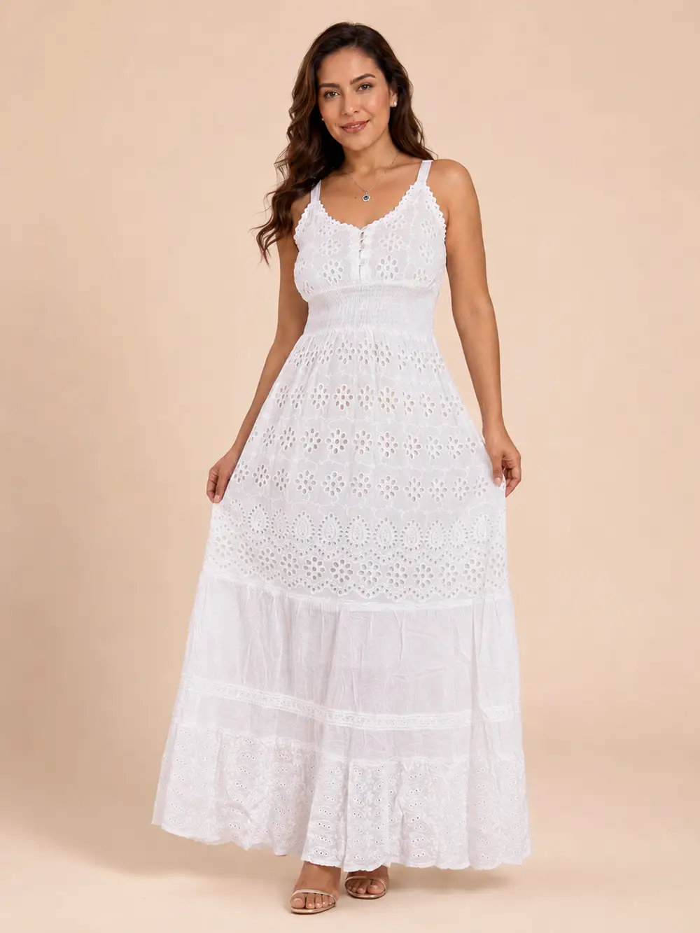 Vestido Blanco Largo Bordado con Cintura Elasticada - Imagen 3